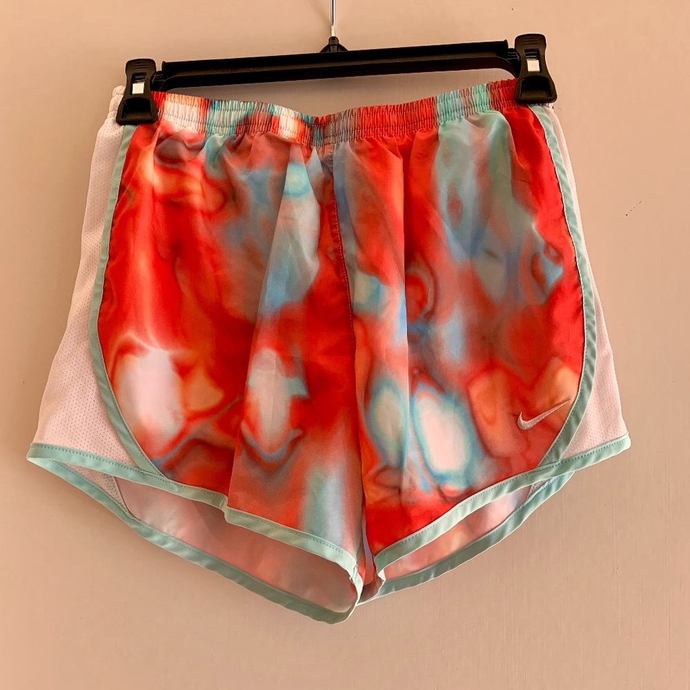 Nike Tempo girls tie-dye running shorts